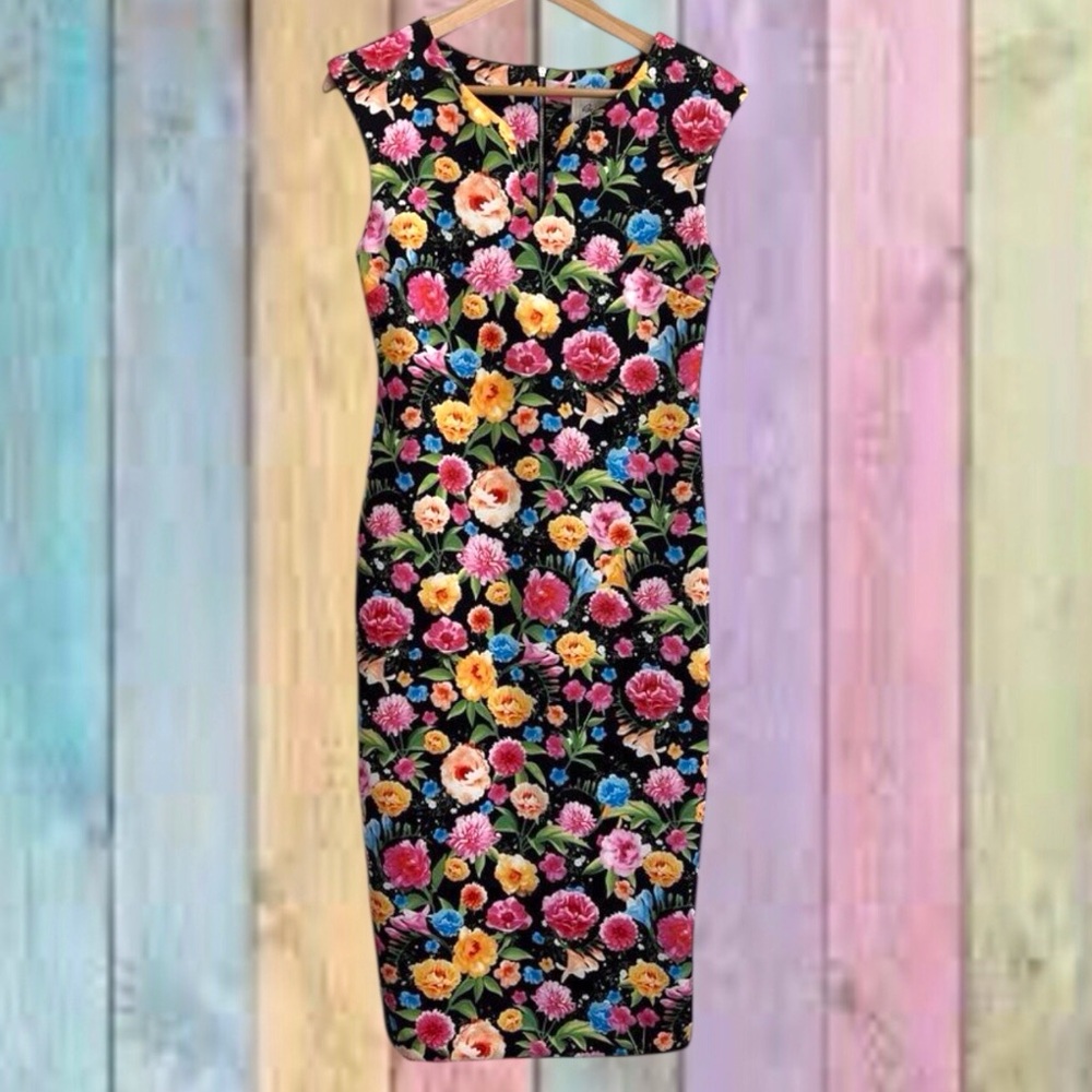 Beige By ECI Black Pink Floral Scuba Lined Sheath Dress